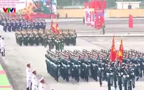 Hợp luyện cho lễ diễu binh, diễu hành kỷ niệm 50 năm ngày Giải phóng miền Nam