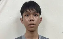 Thanh niên vờ làm khách, cướp giật 3 tiệm vàng ở Hà Nội