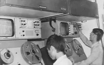 Phim tài liệu VTV Đặc biệt - Buổi phát sóng lịch sử: Trở lại những ngày tháng khó quên của dân tộc