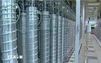Iran không đàm phán về quyền làm giàu urani