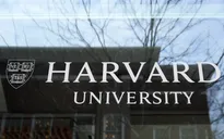 Đại học Harvard kiện chính quyền Tổng thống Trump