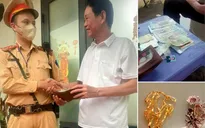 CSGT Hà Nội trả lại ví có 5 chỉ vàng và hàng chục triệu đồng cho người dân đánh rơi