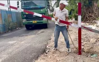 Đường "tự mở", sân thể thao "mọc loạn" trên đất công ở TP Thủ Đức