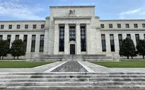 Fed phát tín hiệu giữ nguyên lãi suất