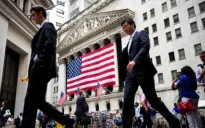 IMF dự báo kinh tế Mỹ tăng trưởng thấp