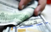 Mỹ có thể thu về khoảng 400 tỷ USD từ thuế triệu phú