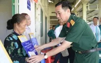 Bộ Chỉ huy Quân sự tỉnh Kiên Giang bàn giao 100 căn nhà xóa nhà tạm, dột nát