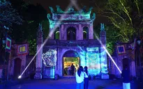 Người dân thích thú trước trải nghiệm “Một đêm hóa sĩ tử”