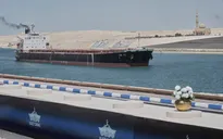 Ông Trump yêu cầu tàu Mỹ được phép đi qua kênh đào Panama và Suez miễn phí