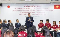 Thủ tướng Nhật Bản Shigeru Ishiba giao lưu với sinh viên Đại học Việt - Nhật