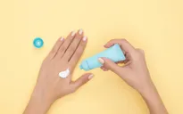 Có nên tận dụng kem chống nắng cũ?