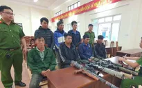 Bắt giữ 7 đối tượng mang theo 4 khẩu súng vào rừng săn bắn