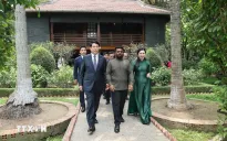 Chủ tịch nước Lương Cường và Tổng thống Sri Lanka thăm Khu di tích Chủ tịch Hồ Chí Minh