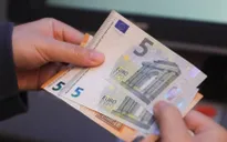 Xu hướng nới lỏng chính sách tiền tệ giảm tốc trên toàn cầu