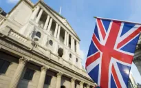 BoE vẫn thận trọng với rủi ro kinh tế