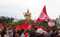 Người dân Hải Phòng xuống đường mừng kỷ niệm 70 năm Ngày giải phóng thành phố