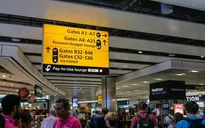 Người nhập cư phải chờ 10 năm để được định cư tại Anh