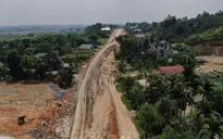 Tăng tốc hoàn thành đường nối với cao tốc Nội Bài - Lào Cai trước 30/6