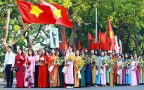 Bộ Chính trị: Dân số là yếu tố quan trọng hàng đầu, là nhiệm vụ chiến lược