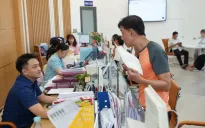 Bộ Chính trị, Ban Bí thư yêu cầu kiên quyết xử lý sai phạm trong công tác tổ chức cán bộ khi thực hiện sắp xếp