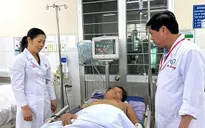 Mâu thuẫn khi nhậu, dùng súng bắn bạn trọng thương rồi bỏ trốn