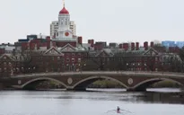 Hong Kong (Trung Quốc) mời gọi sinh viên từ Harvard sau lệnh cấm tuyển sinh quốc tế