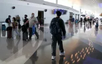 Xuất hiện biến thể COVID-19 mới tại nhiều sân bay Mỹ, nguy cơ lây lan cao