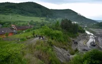 Lũ lụt nghiêm trọng đe dọa điểm du lịch nổi tiếng của Romania