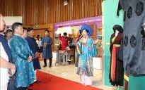 Quang Ninh exhibition highlights evolution of "Ao Dai" throughout history