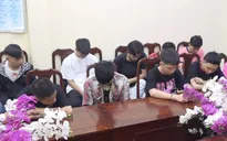 Khởi tố 13 bị can dùng hung khí, bom xăng để giải quyết mâu thuẫn