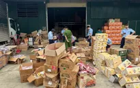 Hơn 36.000 sản phẩm thực phẩm và giấy vệ sinh nhập lậu bị thu giữ tại Cao Bằng
