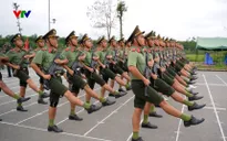 Khối sĩ quan Gìn giữ hòa bình LHQ "vượt nắng thắng mưa" chờ ngày duyệt binh Quốc khánh