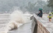 Tin bão trên biển Đông: Áp thấp nhiệt đới mạnh lên thành bão số 1