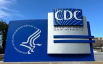 CDC Mỹ khôi phục việc làm cho hơn 450 nhân viên bị sa thải