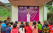 Cô gái trẻ xây trường cho trẻ em nghèo giữa đại ngàn biên giới
