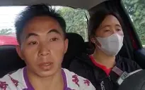 Bị 'chặt chém' 4,2 triệu đồng từ lái xe taxi, hai người vùng cao bật khóc giữa đường