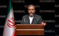 Iran cảnh báo trả đũa Mỹ