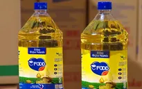 Kinh hoàng: Hàng chục nghìn tấn dầu dùng cho thức ăn chăn nuôi biến thành... dầu ăn cho người