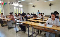 Chiều nay (26/6), hơn 1,15 triệu thí sinh cả nước làm bài thi Toán