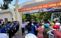 Ngày thi đầu tiên tại Khánh Hòa: An toàn, nghiêm túc và những dư âm từ đề văn 'bầu trời Tổ quốc'.