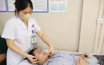 Cẩn trọng liệt mặt, méo miệng do dùng điều hòa sai cách mùa nắng nóng