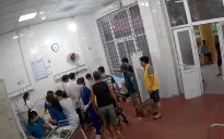 Hà Nội: Cấp cứu 2 bệnh nhân bị sét đánh