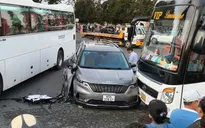 Xe khách đổ dốc tông nhiều phương tiện trước Chợ đêm Đà Lạt, 2 người bị thương