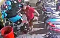 TP Hồ Chí Minh: Xác minh làm rõ người đàn ông hành hung hai thiếu niên ở tiệm game