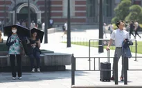 Thủ đô Nhật Bản ghi nhận ngày "cực nóng" đầu tiên trong năm