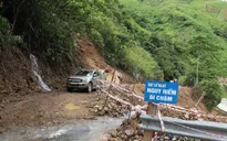 Nghệ An khẩn trương khắc phục sạt lở quốc lộ 16