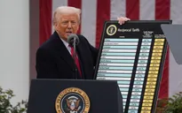 Ông Trump công bố thuế 25-40% với 14 quốc gia