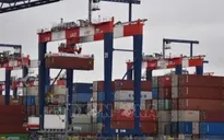 EU cân nhắc nhượng bộ Mỹ để tránh thuế quan leo thang