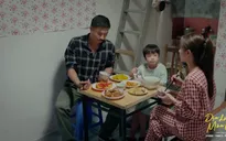 Dịu dàng màu nắng - Tập 28: Tình cũ gọi điện cho Lan Anh đúng lúc chồng con đến thăm
