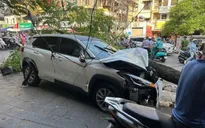 Vụ ô tô tông liên hoàn nhiều xe máy trên phố Trần Đại Nghĩa: Một nạn nhân tử vong